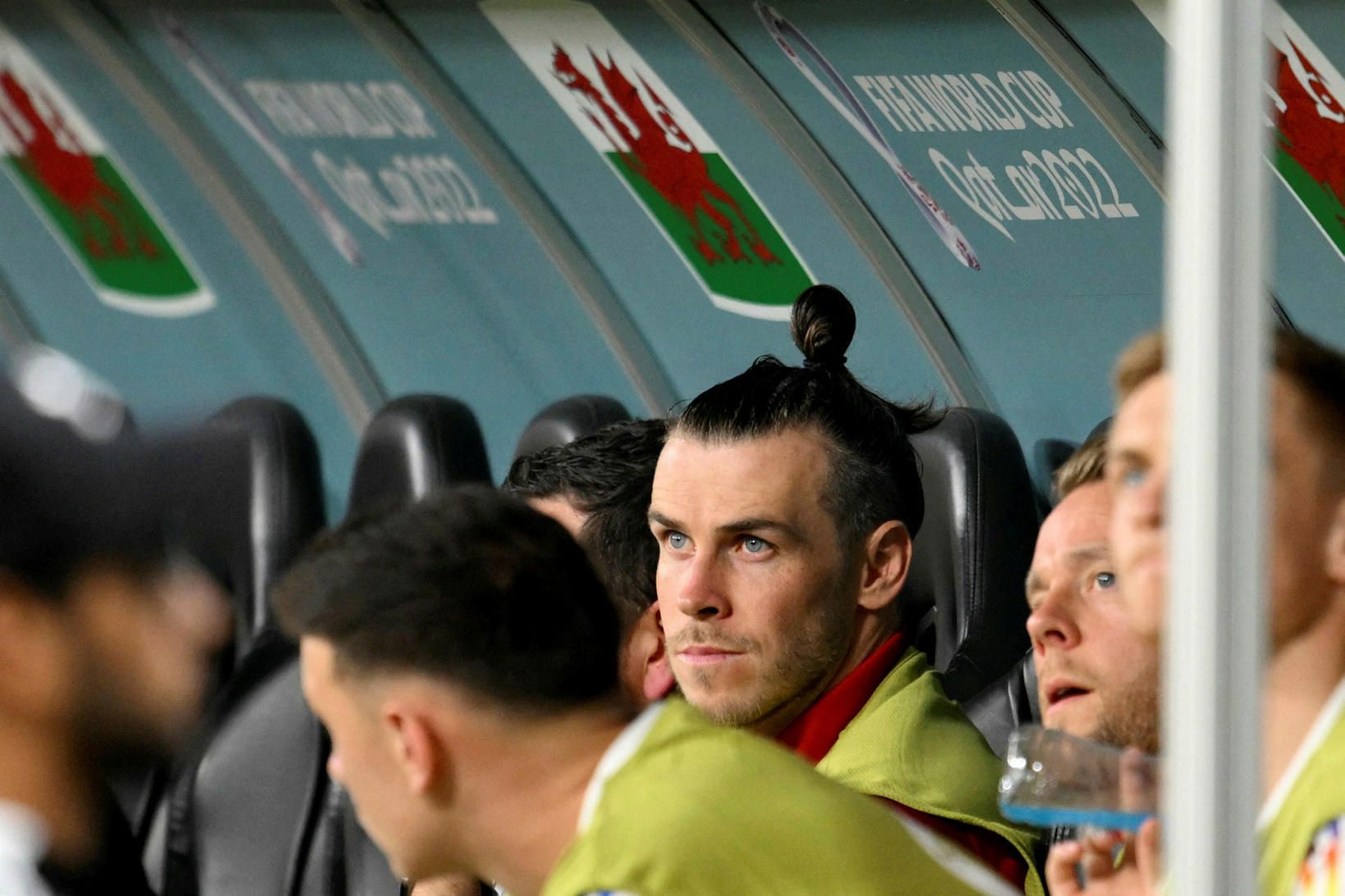 Gareth Bale þurfti að fylgjast með seinni hálfleiknum gegn Englandi …