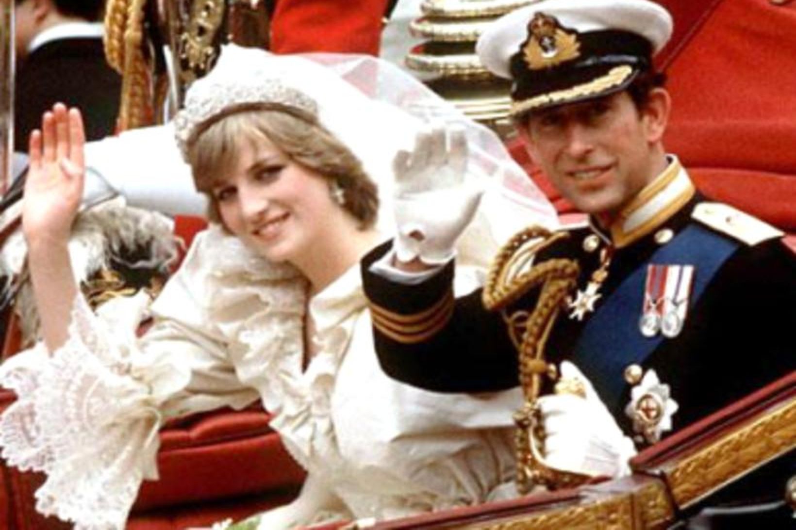 Díana og Karl á giftingardaginn, 29.júli 1981.