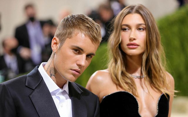 Justin Bieber vakti mikla athygli þegar hann birti færslu um eiginkonu sína Hailey á Instagram …