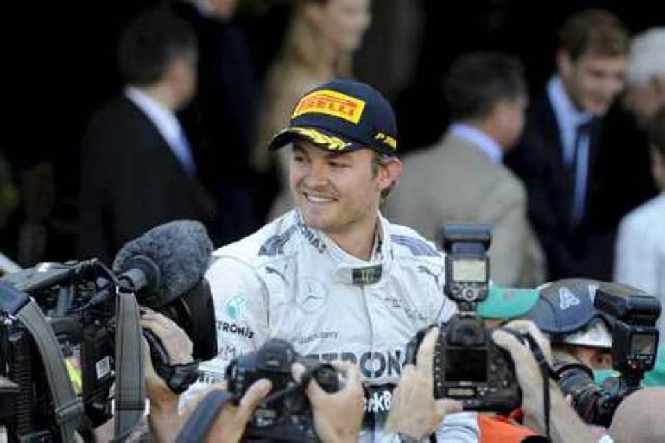 Rosberg var að vonum kátur eftir kappaksturinn í Mónakó.