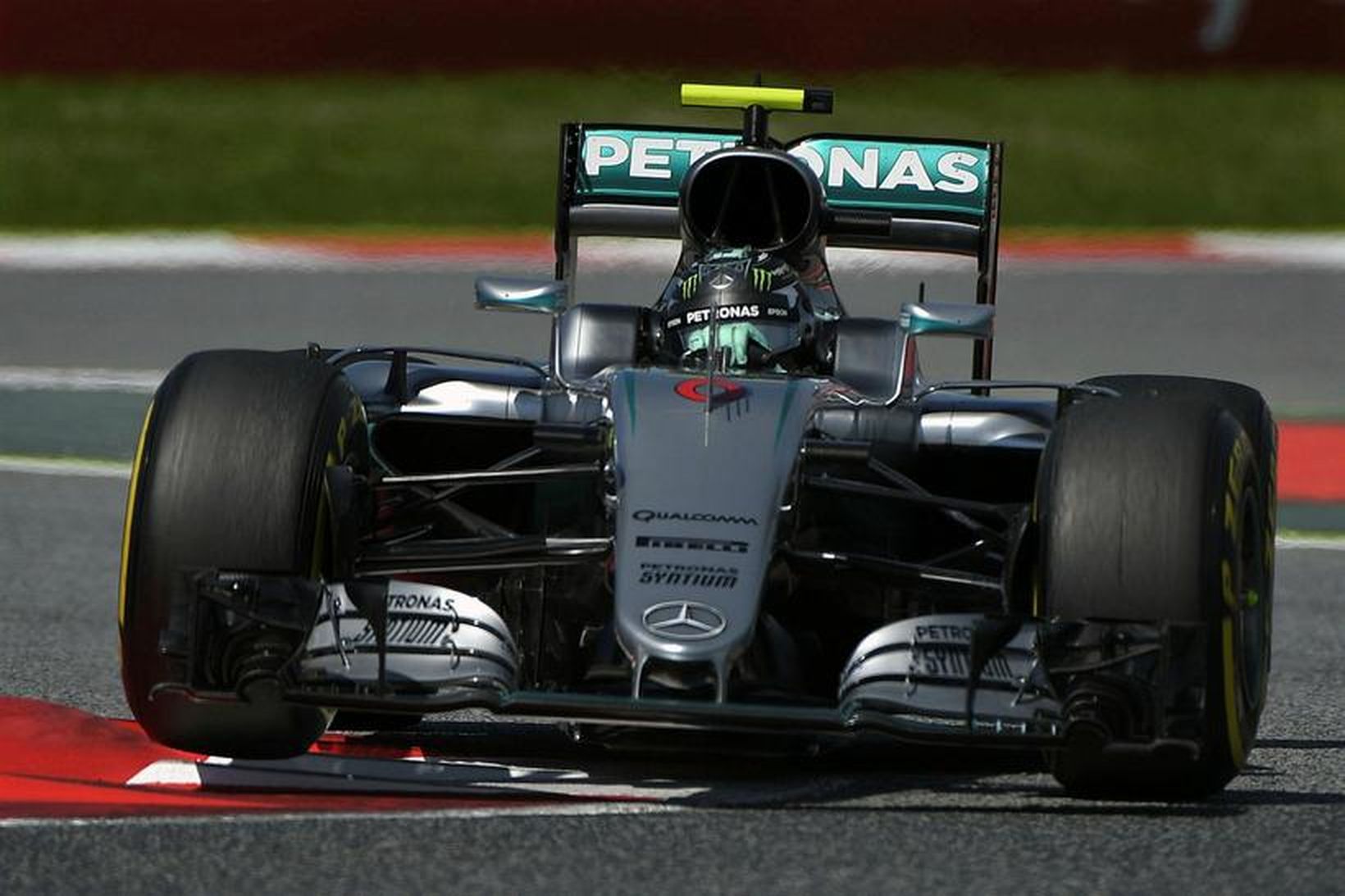 Nico Rosberg á ferð á lokaæfingunni í Barcelona.