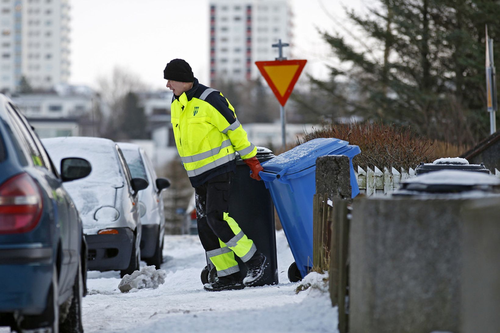 Sorphirðumenn að störfum.