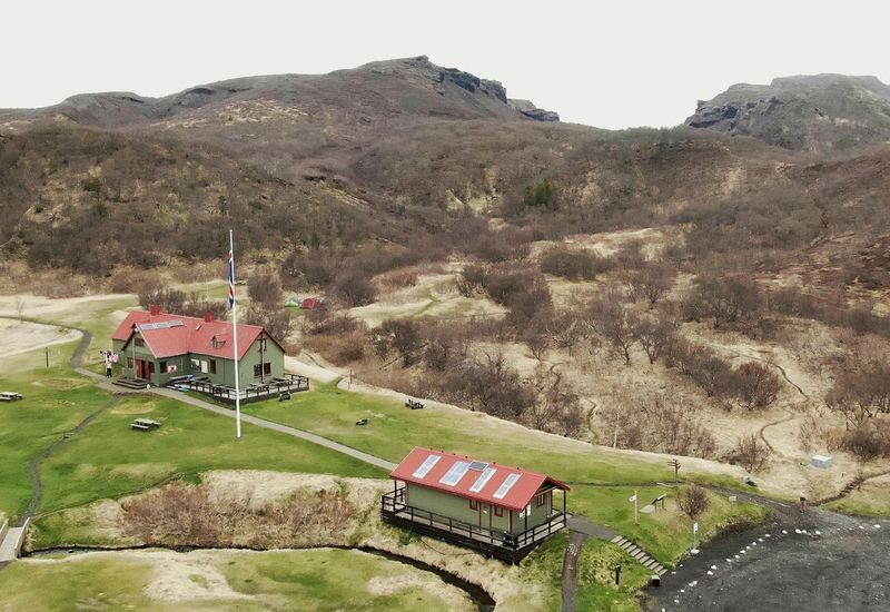 Skagfjörður Cabin in Langidalur in Þórsmörk, operated by the Iceland Touring Association.