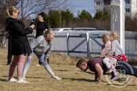 Útileikir á torgi Árbæjarsafns