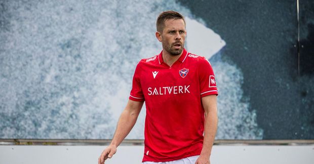 Gylfi Þór Sigurðsson í leik með Val í sumar.