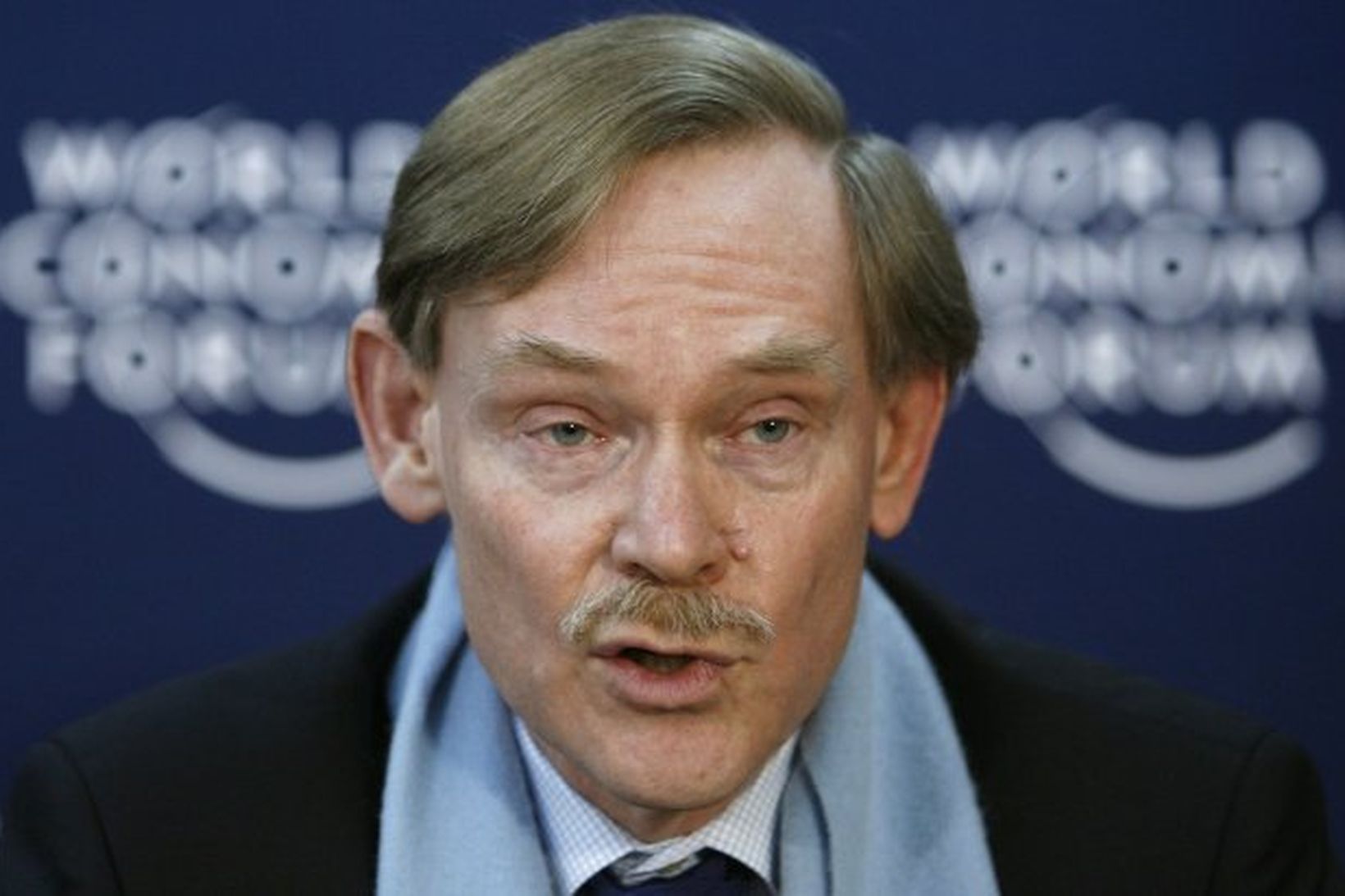 Robert Zoellick óttast alvarlegar félagslegar afleiðingar efnahagsþrenginga.