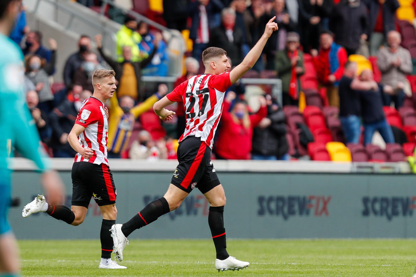 Vitaly Janelt skoraði eitt af þremur mörkum Brentford í dag.