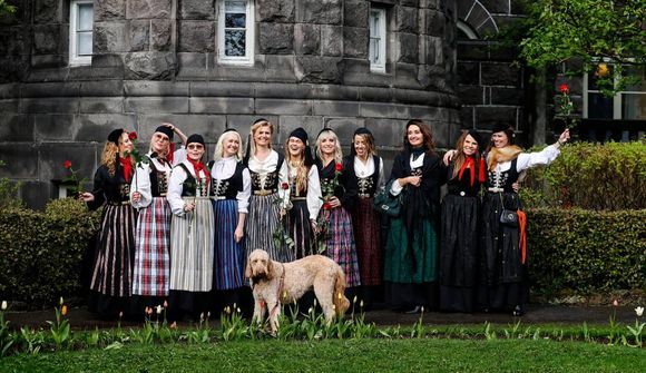 Saumanámskeið sem fór úr böndunum
