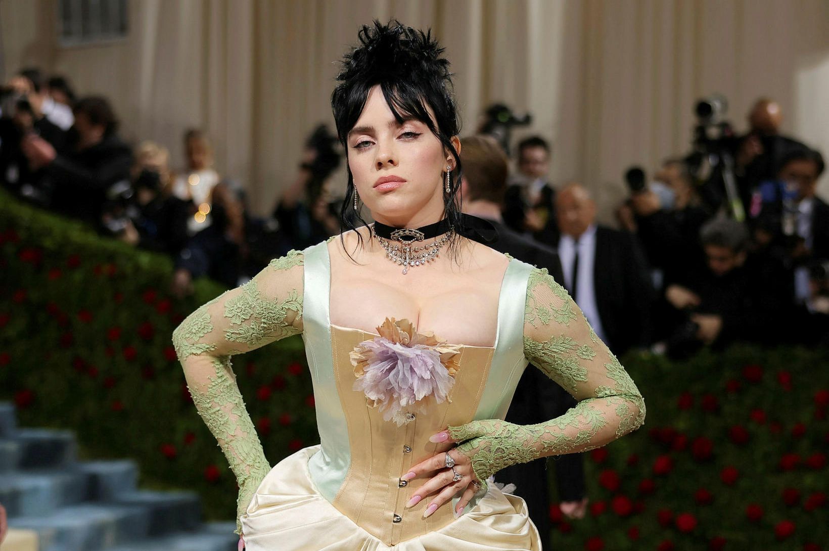Billie Eilish opnar sig um ástarlífið