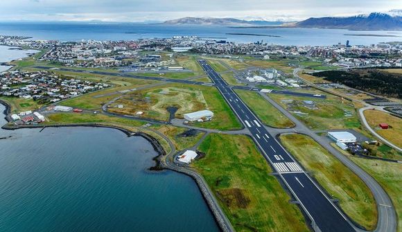 Rannsaki lokun á flugbraut