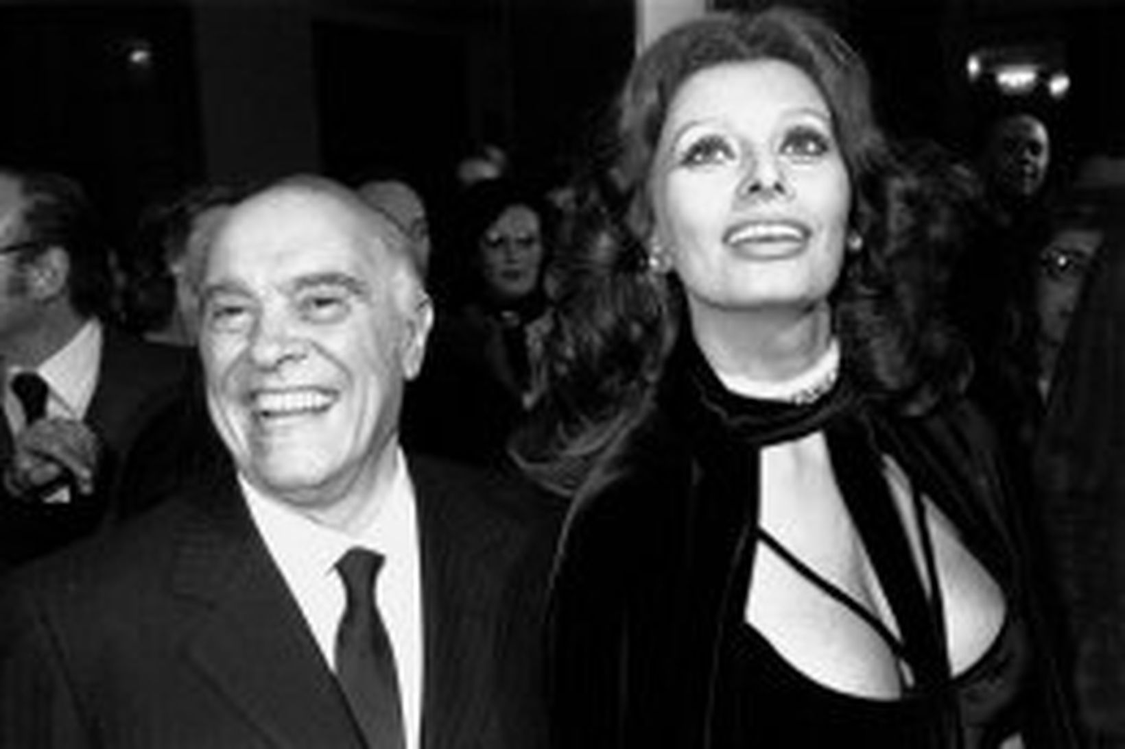 Carlo Ponti ásamt eiginkonu sinni Sophiu Loren á áttunda áratugnum.