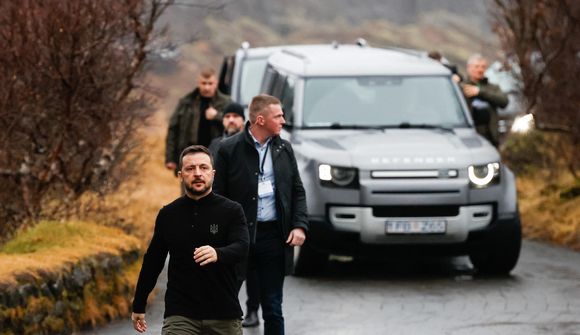 Selenskí kominn til Þingvalla