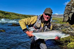 Patrick með fyrsta hundraðkallinn sem kemur á land norðan heiða á þessari vertíð. Virkilega vel …