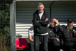 Heimir Guðjónsson á hliðarlínunni í Mosfellsbæ í dag.