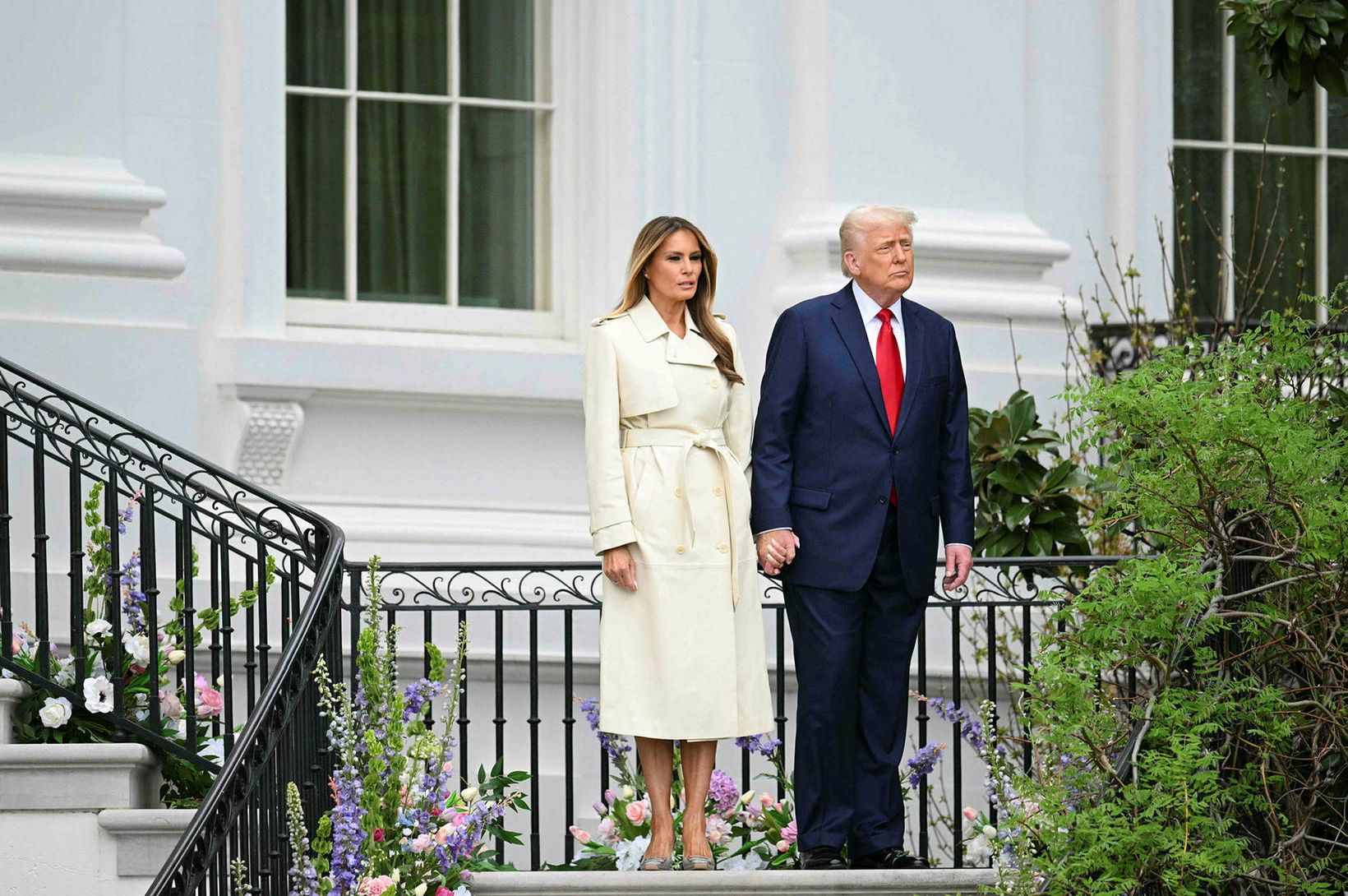 Trump og Melania fara í útför páfa