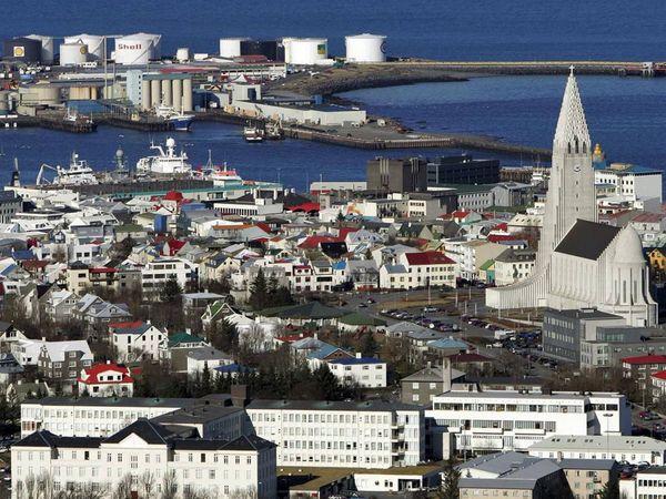 Photo of Reykjavík. Empty apartments rented by the Directorate of Labour are not being utilized, both in the capital and especially in Reykjanesbær.