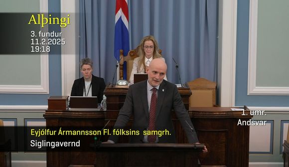 Ráðherra andsnúinn fyrsta þingmáli ríkisstjórnarinnar
