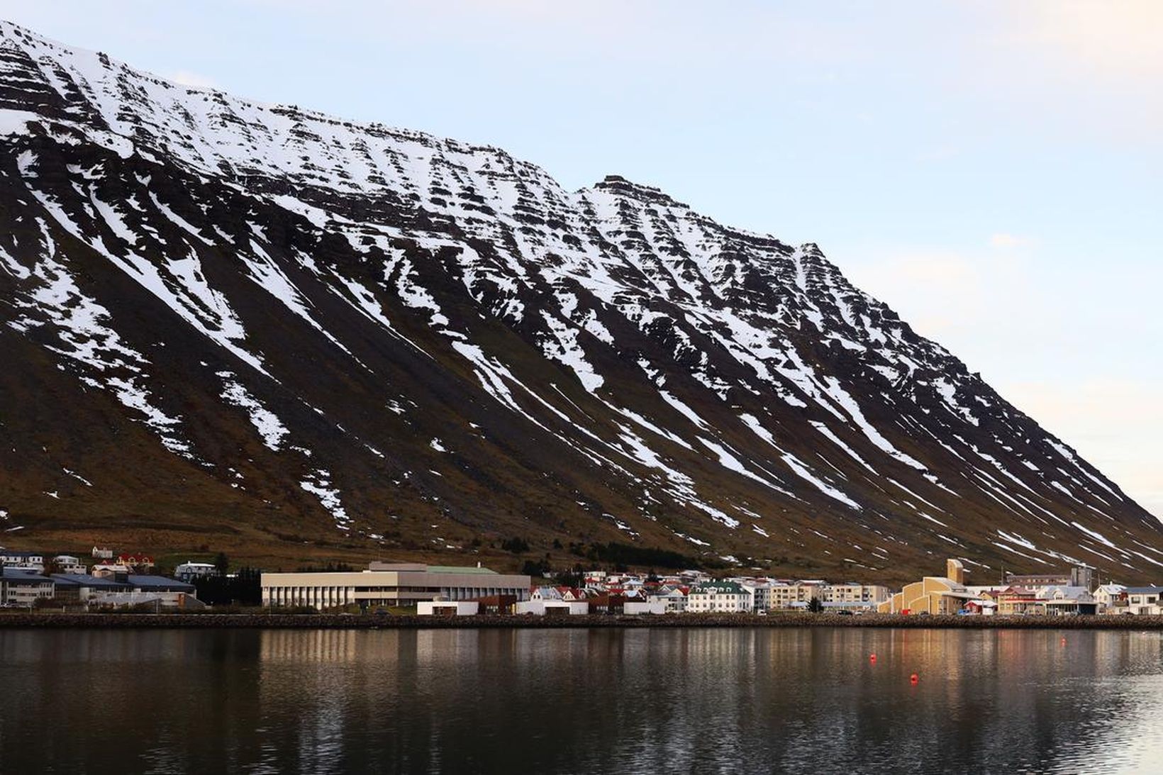 Um 200 skipakomur eru áætlaðar frá maí og fram í …