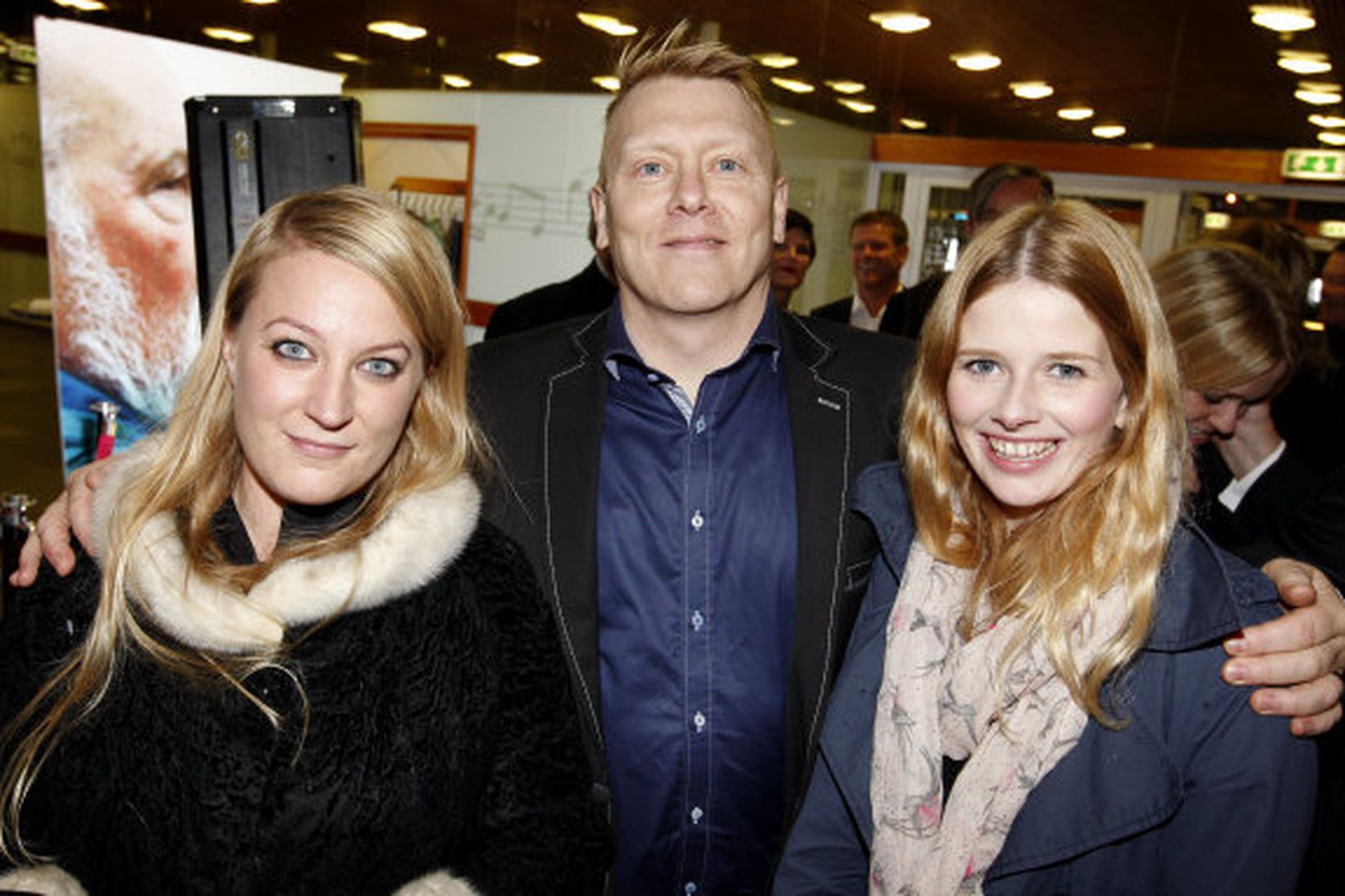 Heiða Kristín Helgadóttir (t.h.) ásamt Jóni Gnarr borgarstjóra og Diljá …