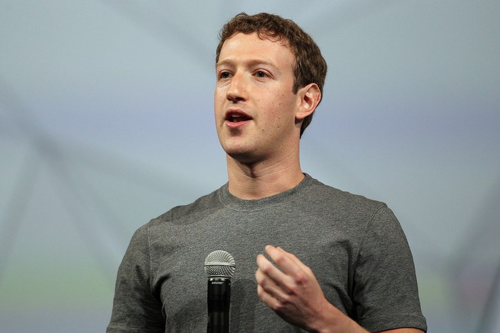 Mark Zuckerberg, stofnandi Facebook, sagði þá sem teldu samfélagsmiðilinn hafa …