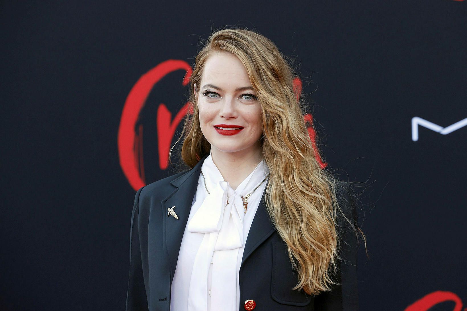 Emma Stone nefndi dóttur sína eftir sjálfri sér og móður …