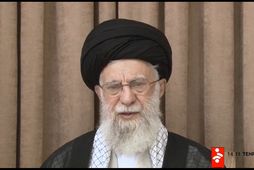 Khamenei: „Bandaríkin græddu ekkert á árásunum“