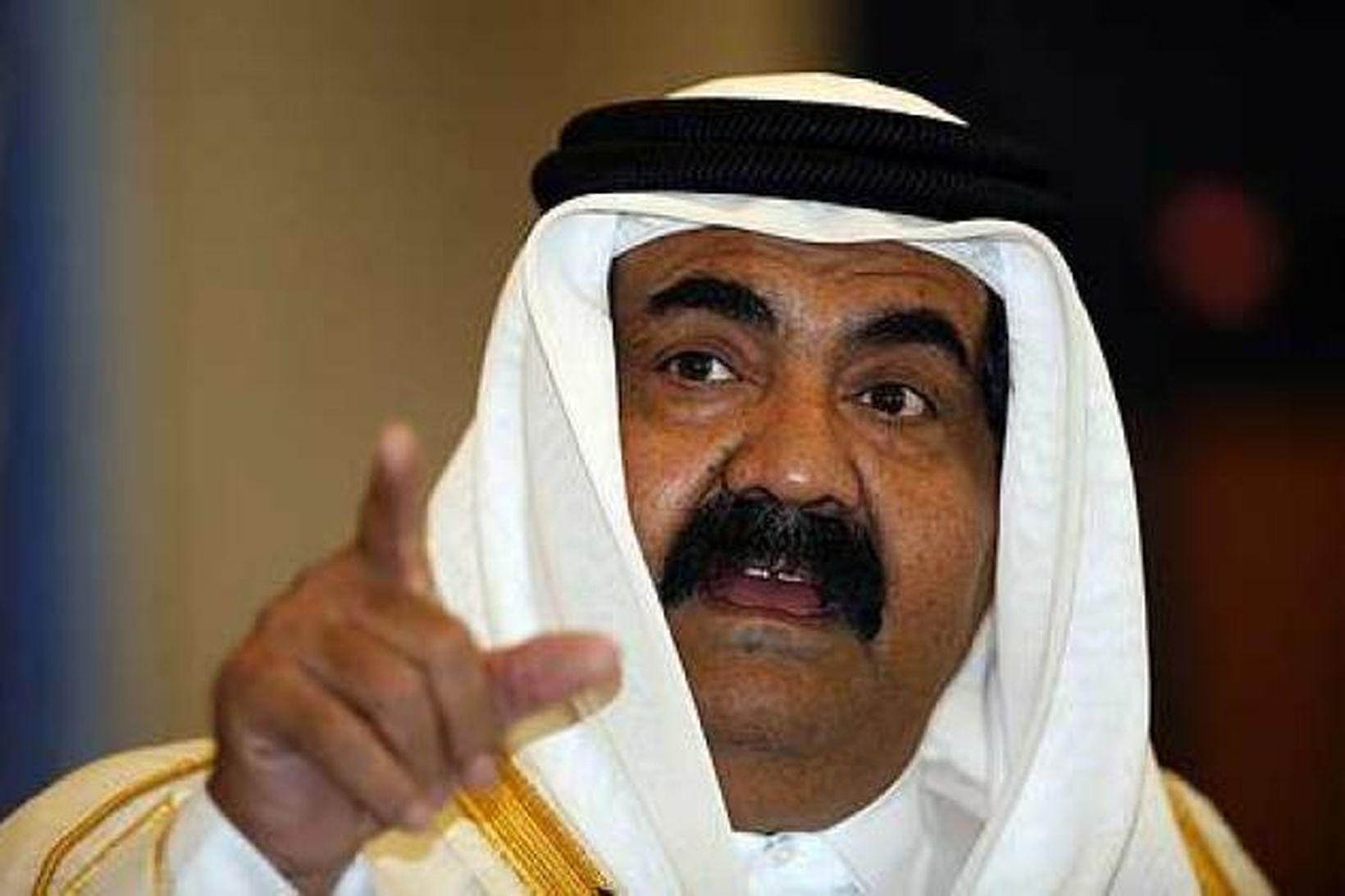 Emírinn í Kvatar, Sheik Hamad bin Khalifa Al-Thani.