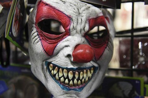 Evil clown masks can be very scary so no wonder people get uncomfortable.