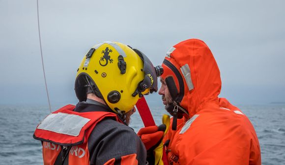 Sækja ekki slasaða sjómenn lengra en 20 sjómílur