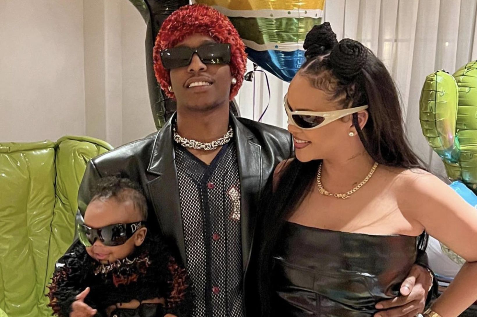 A$AP Rocky og Rihanna ásamt frumburði sínum, RZA Athelston Mayers.