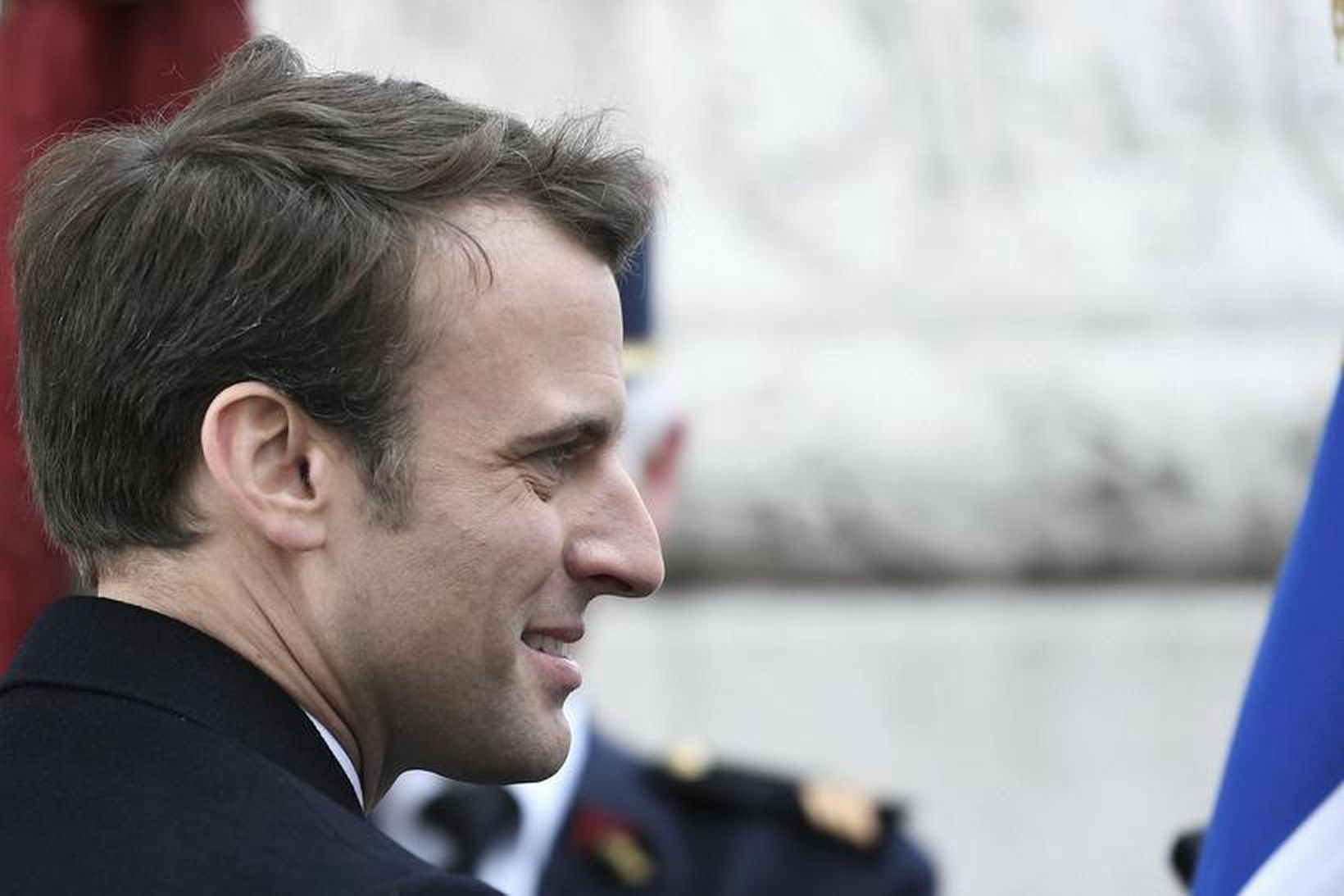 Emmanuel Macron var kjörinn forseti Frakklands í gær.