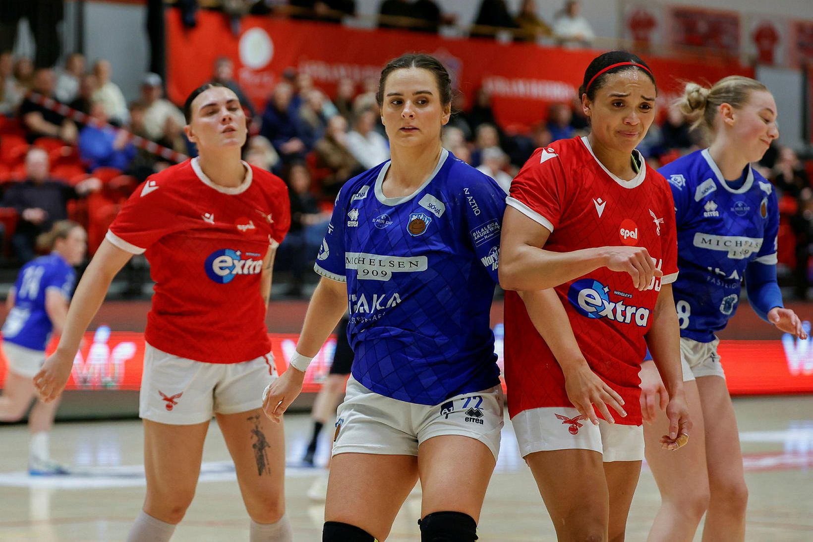 Fram - Valur, staðan er 6:11