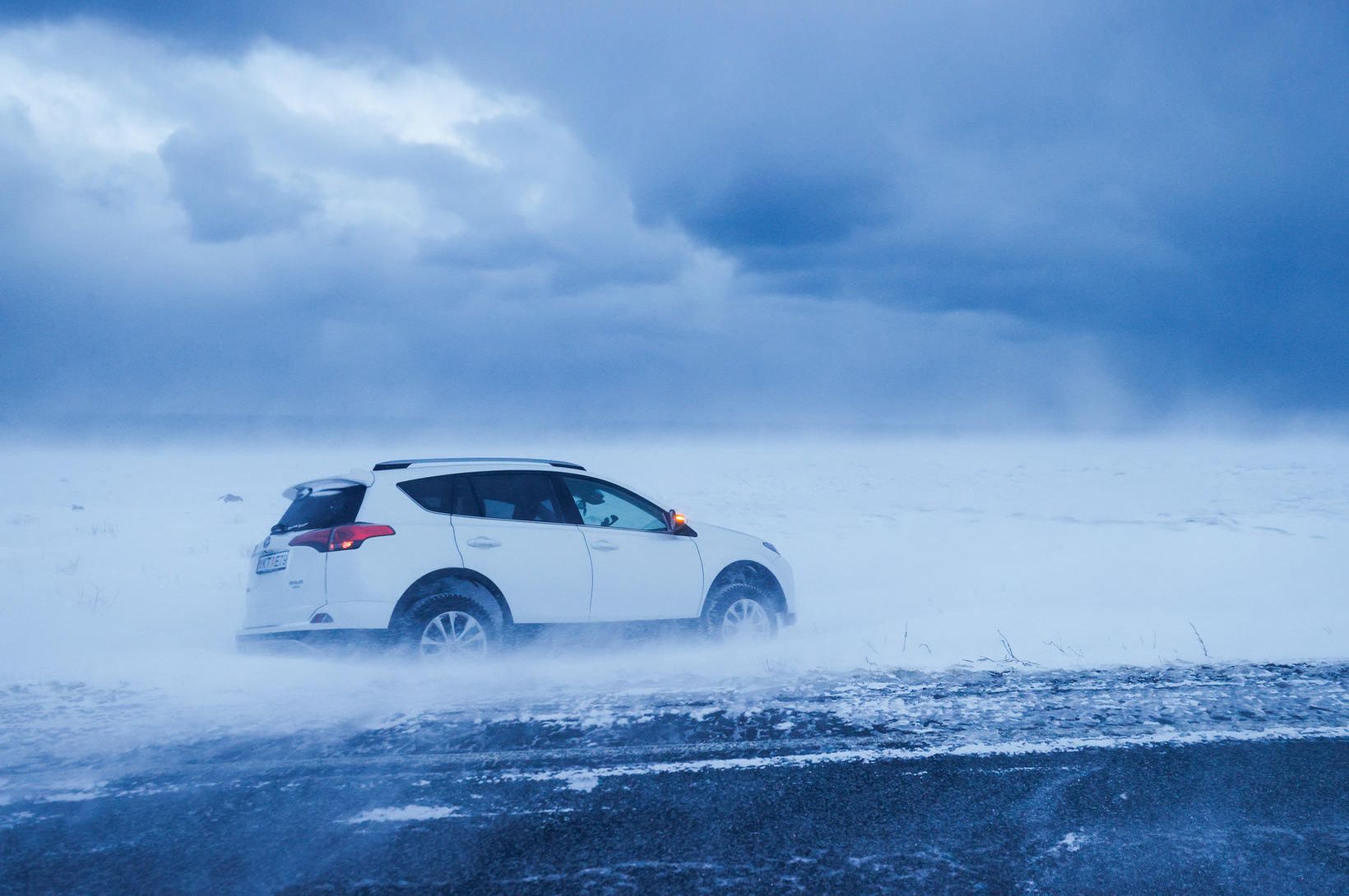 Fólk fari ekki af stað nema nauðsyn krefji