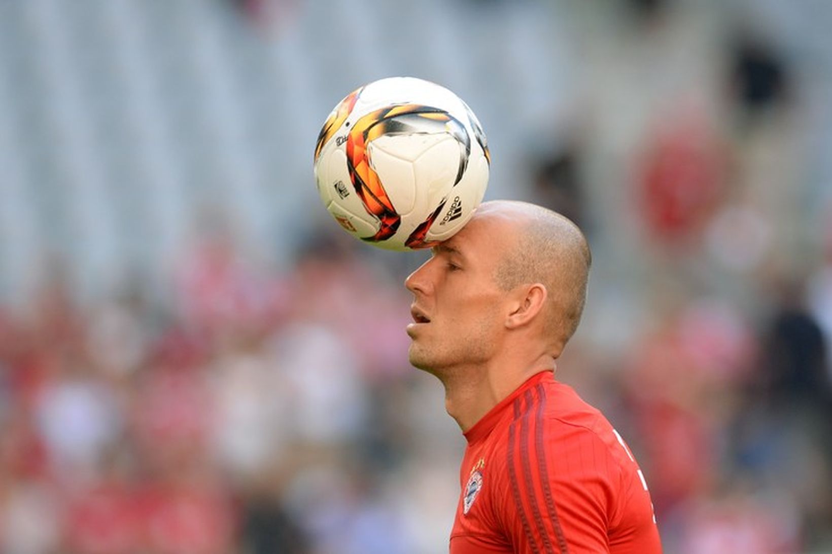 Arjen Robben er í hópi bestu knattspyrnumanna heims.