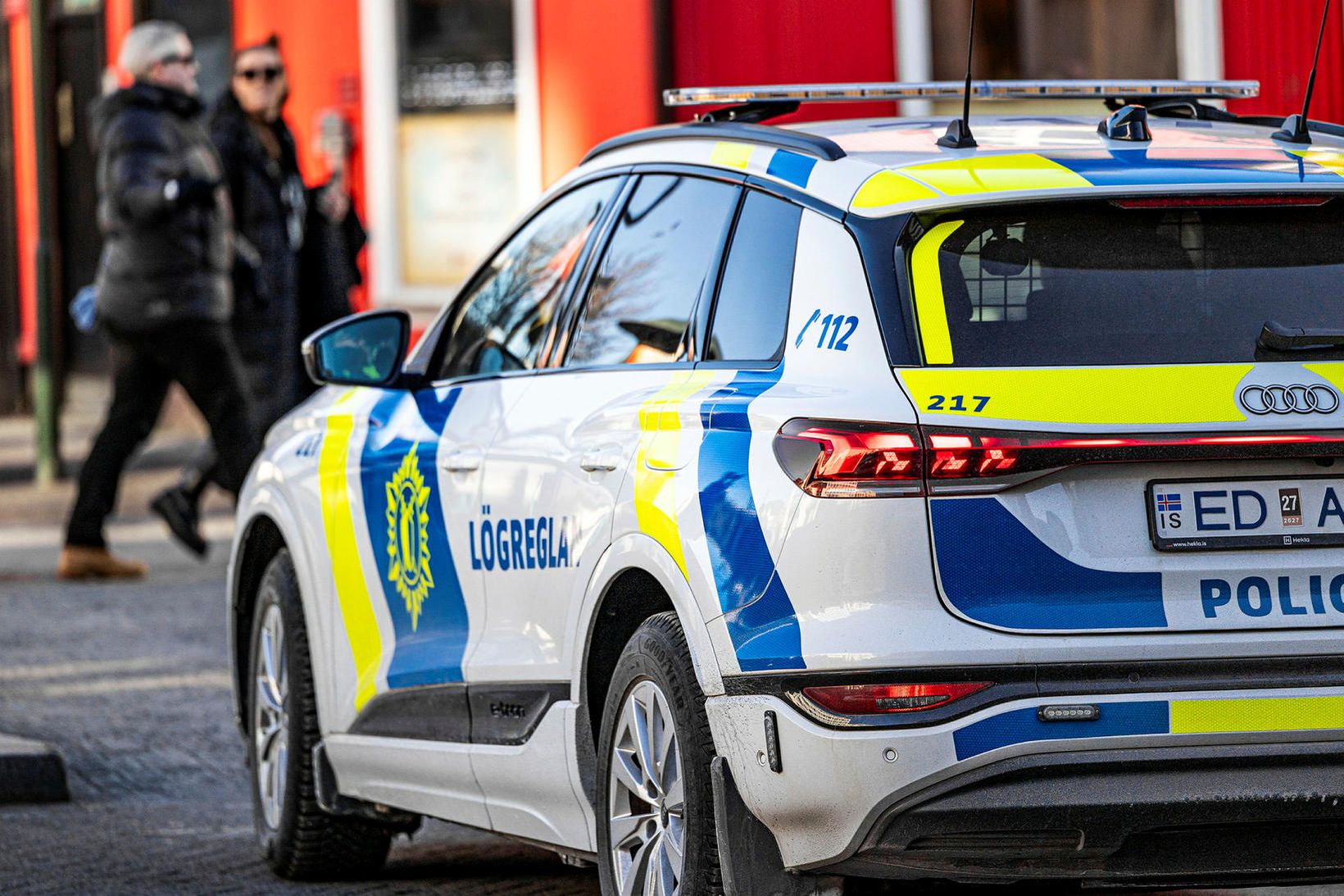 Hnuplaði úr verslun strax við komuna til landsins