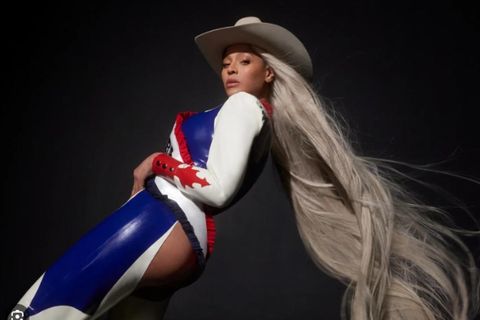 Beyoncé gerði allt vitlaust með lagi sínu Texas Hold'Em.