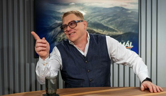 Efast um að hann fái að koma nálægt Skaupinu