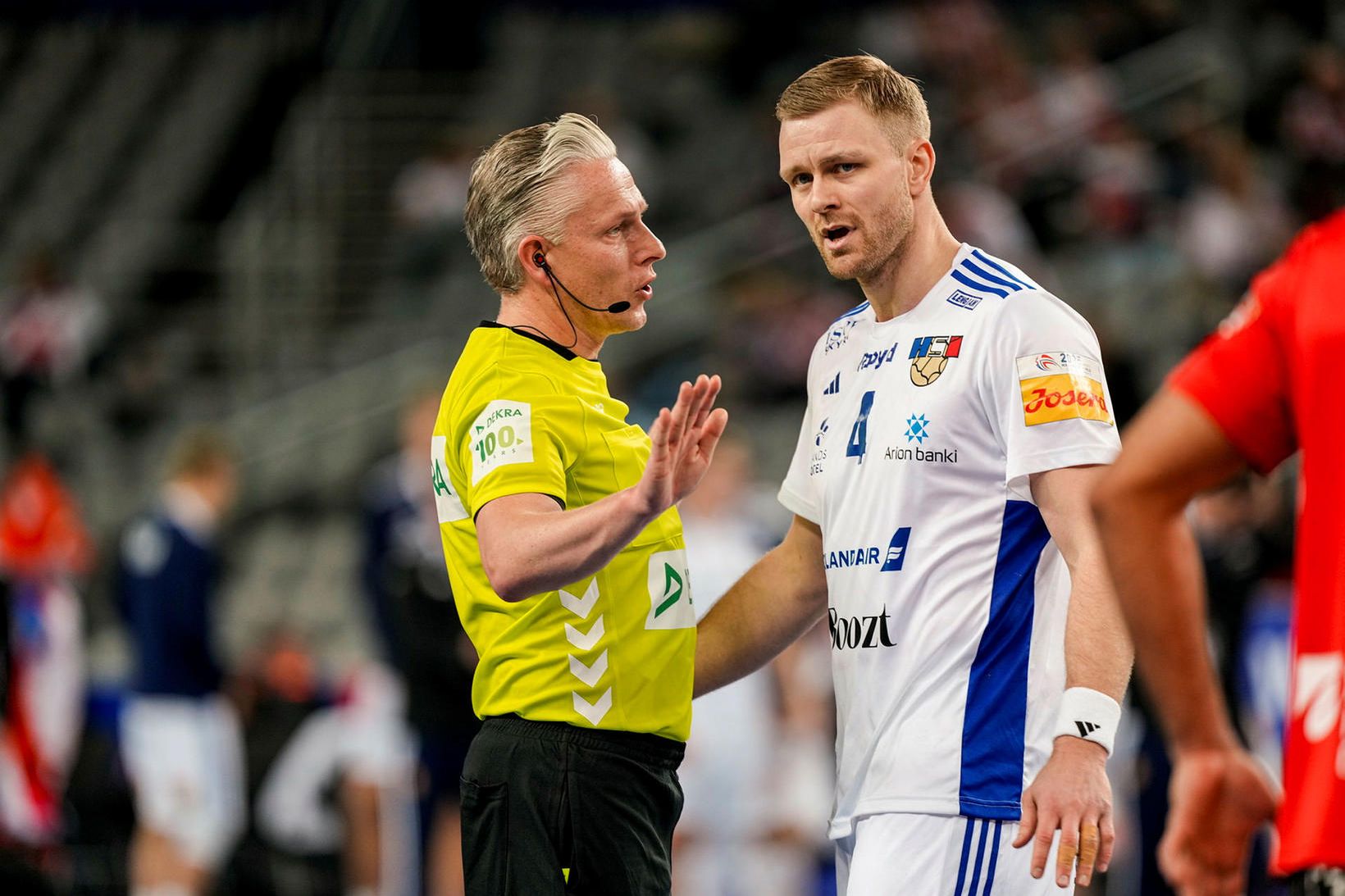 Aron: „Ég gat ekki gengið í þrjá til fjóra daga“