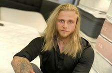 Kristján Einar Sigurbjörnsson, Kleini, hefur opnað húsgagnaverslun.