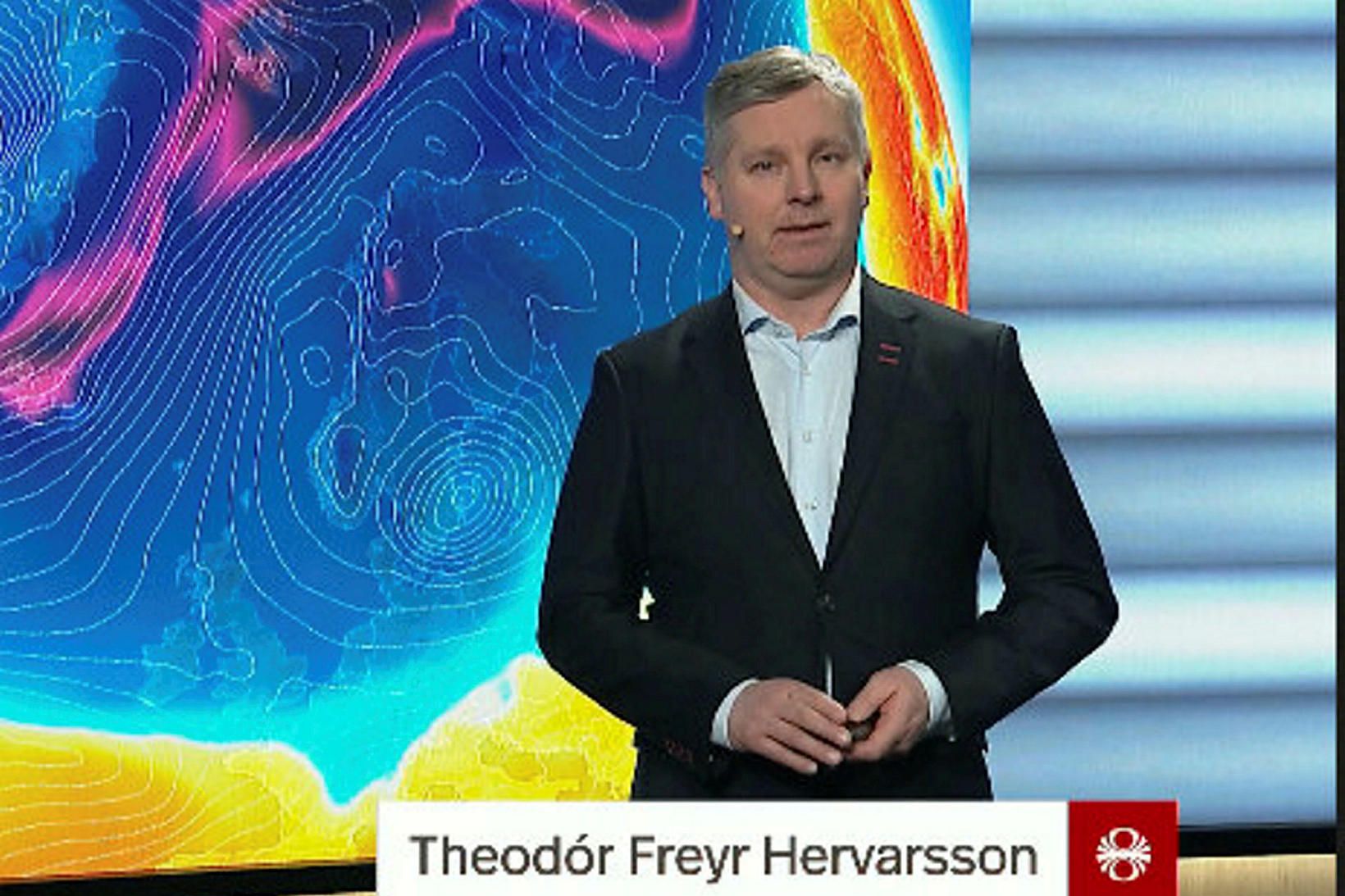 Theodór Freyr Hervarsson veðurfræðingur lét sér hvergi bregða. Fremur en …