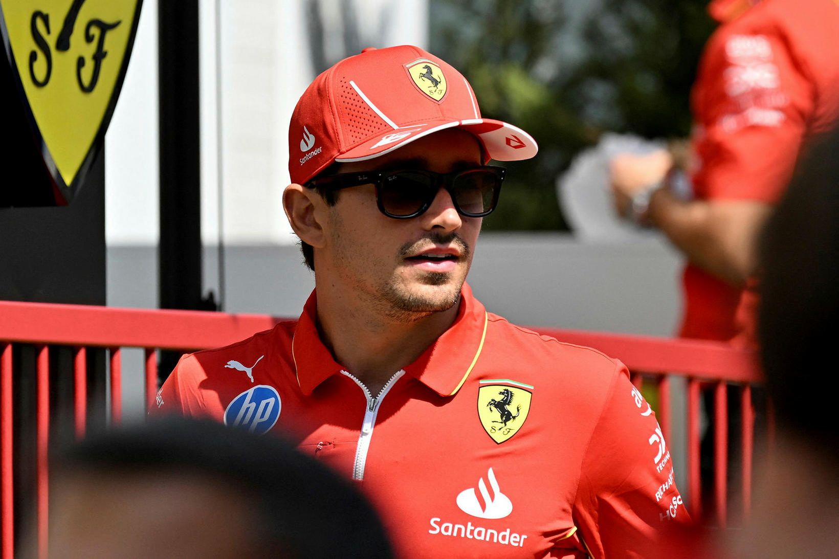 Charles Leclerc ræsir á ráspól á morgun.