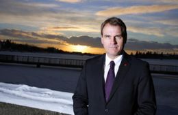 Pro-EU Árni Páll Árnason remains open to other possible ways of ensuring Icelanders' prosperity and …