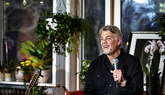 „Hvernig líst þér á: „Það er kominn Helgi“?“