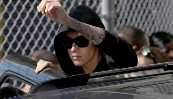 Justin Bieber yfirgefur fangelsið