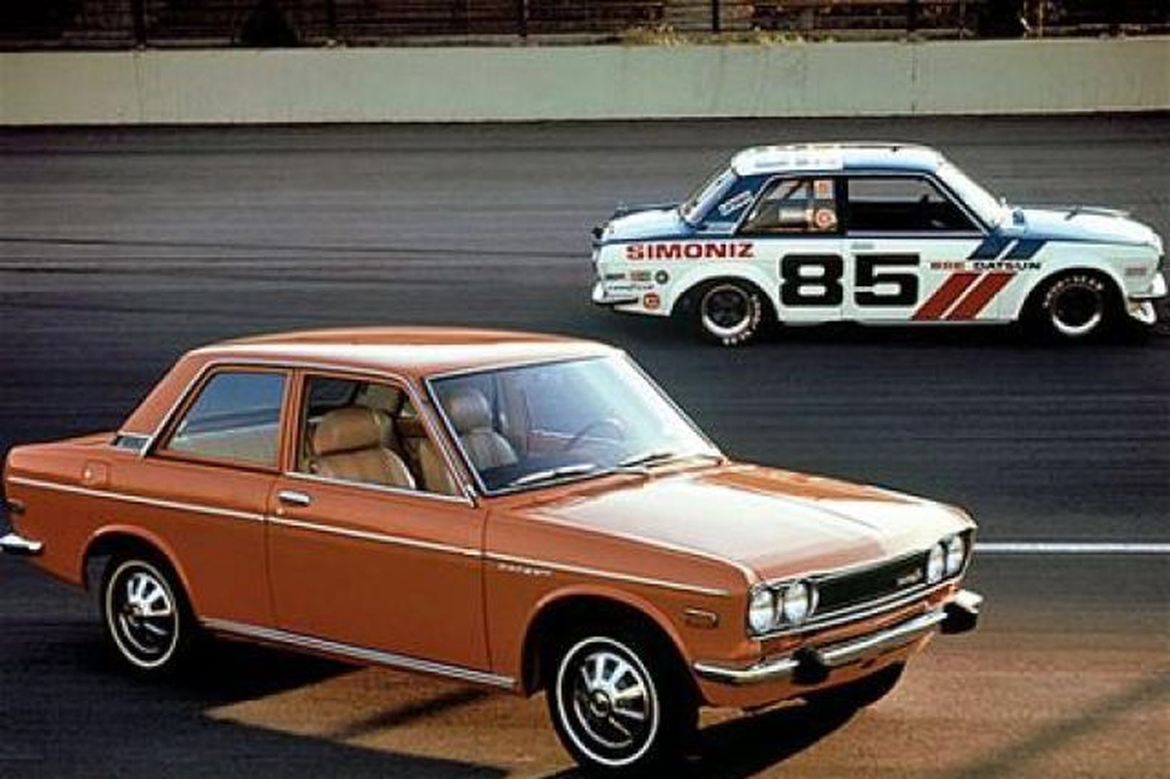 Gamall og góður Nissan Datsun.