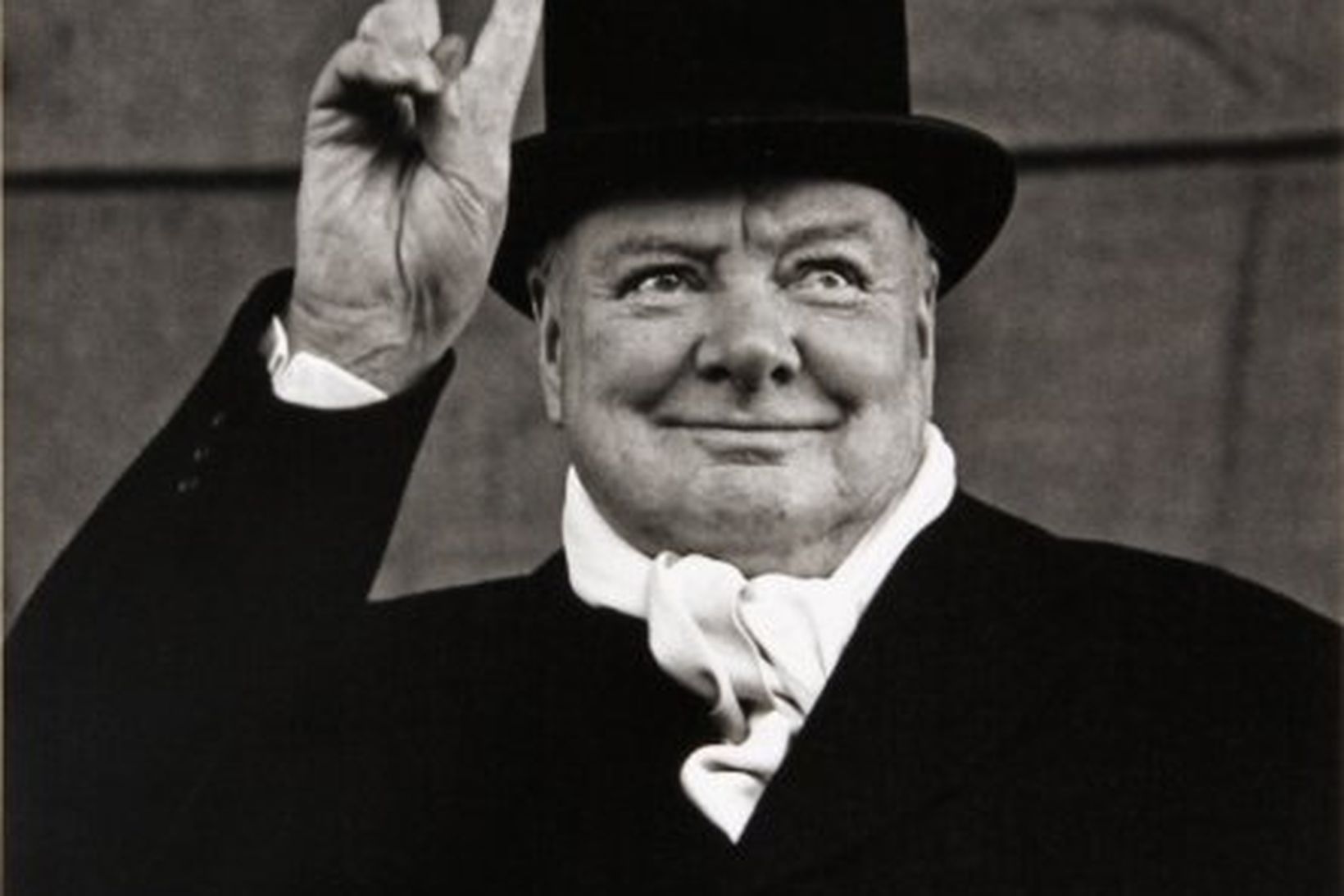 Winston Churchill var tvívegis forsætisráðherra í Bretlandi.