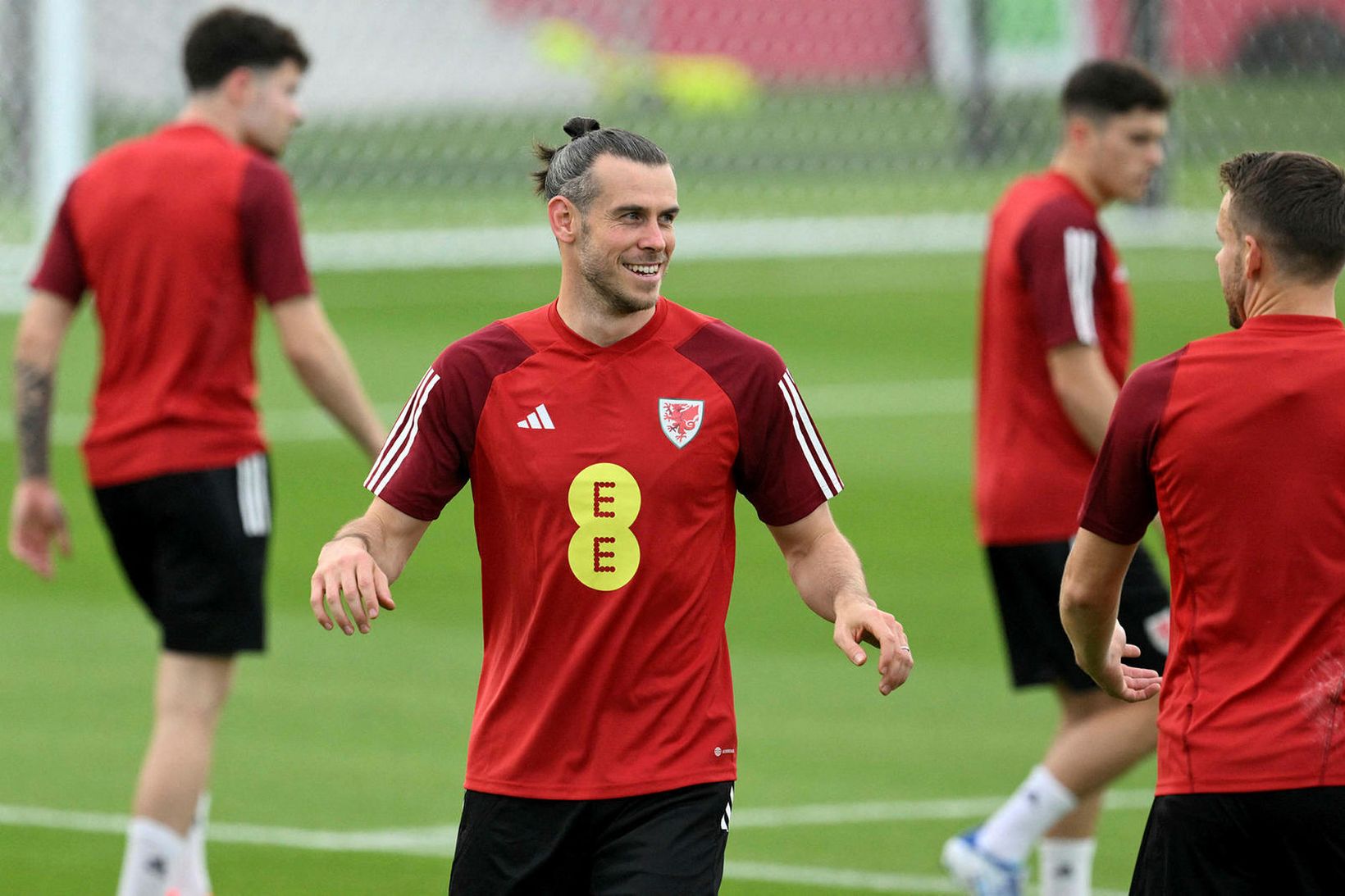 Gareth Bale er fyrirliði Walesbúa og þeirra langþekktasti leikmaður.