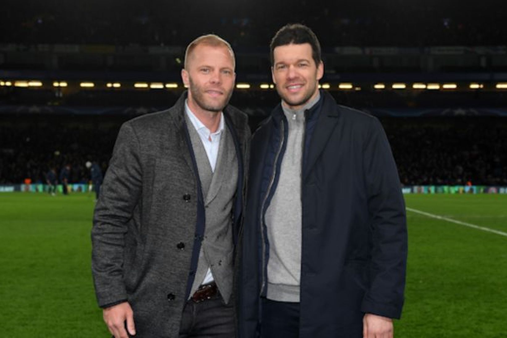 Eiður Smári og Michael Ballack spila saman á Stamford Bridge.