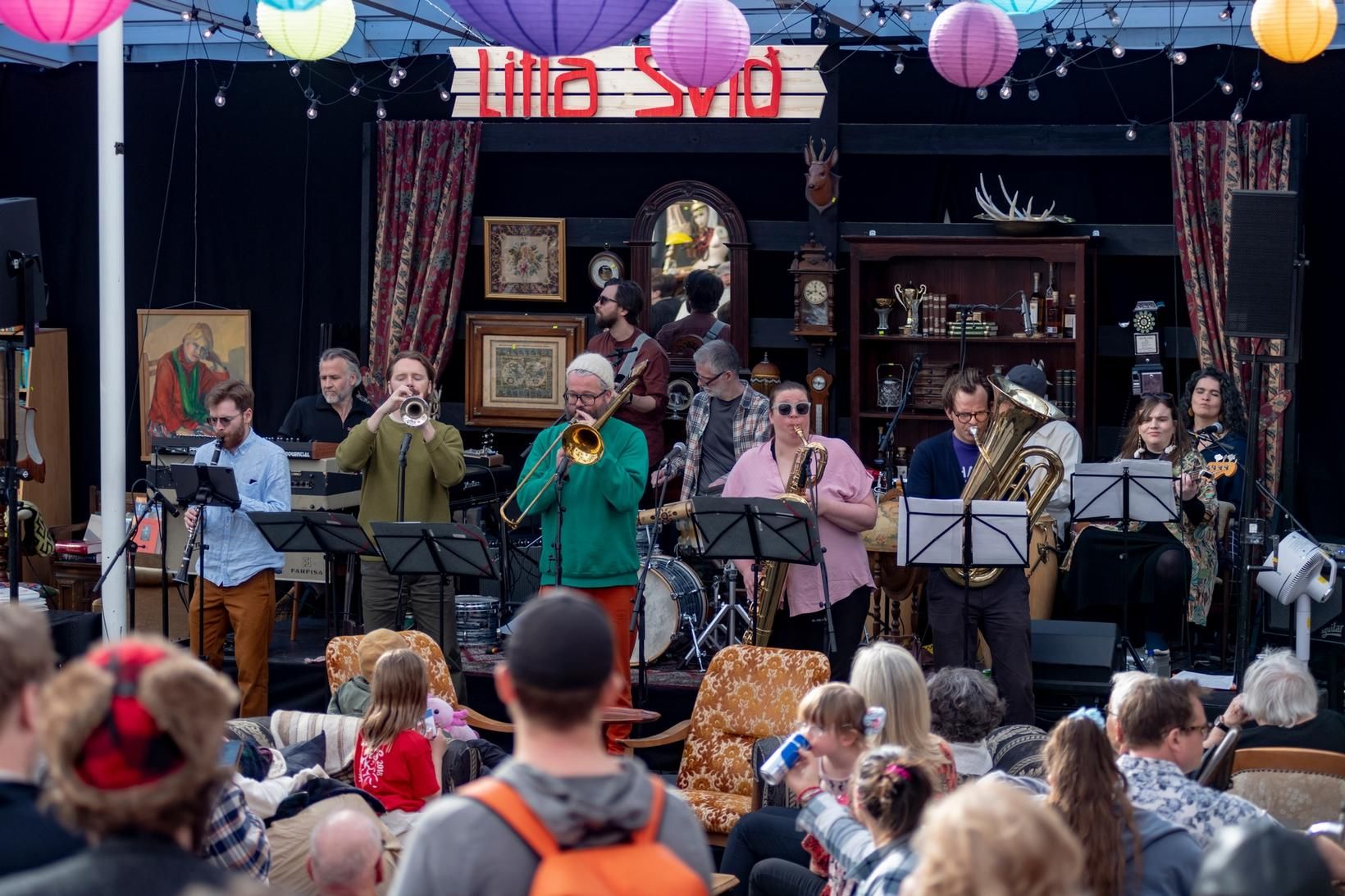 Hin árvissa bæjarhátíð Jazzþorpið fer fram um helgina.