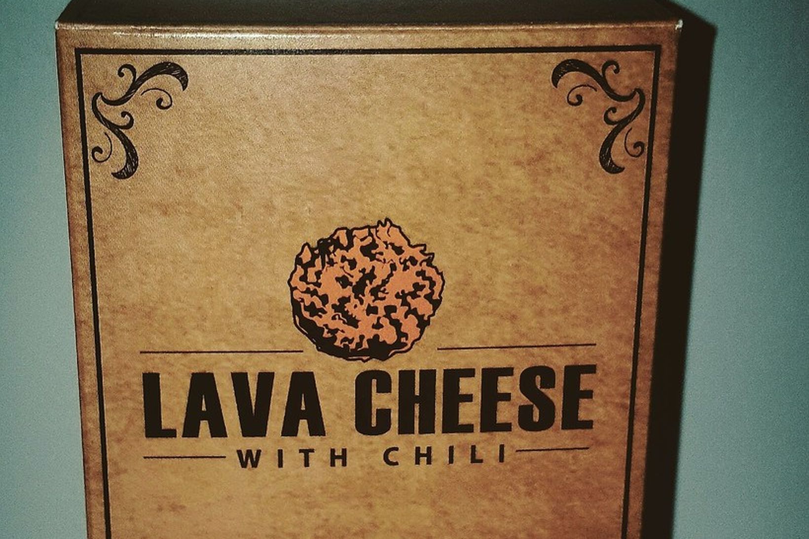 Lava Cheese er ostasnakk gert úr bræddum osti og ætlað …